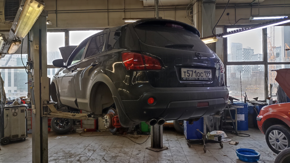 Фото в бортжурнале Nissan Qashqai (1G)