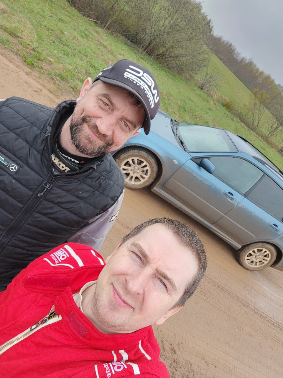 а после ознакомления уже чумазый — Subaru Impreza WRX STI (GD)