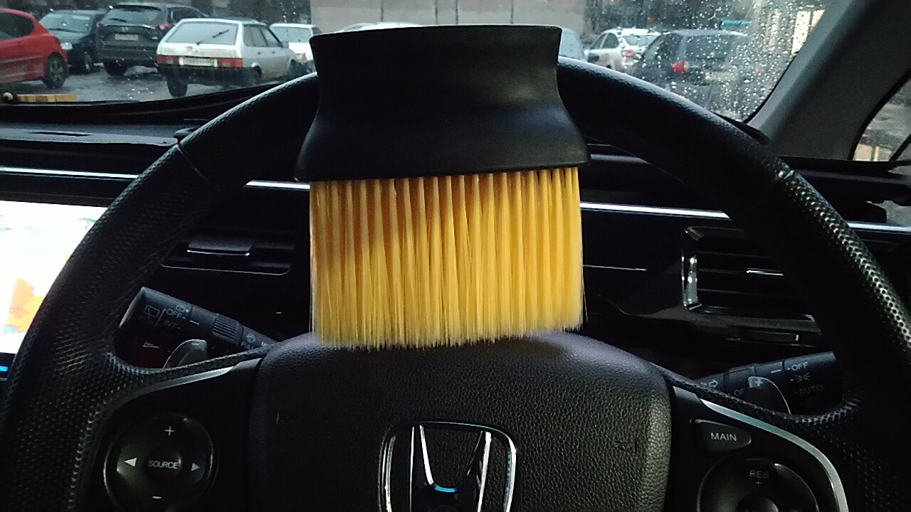 Китайские плюшки (зарядка аккумуляторная, магнит, педали, щётка ...