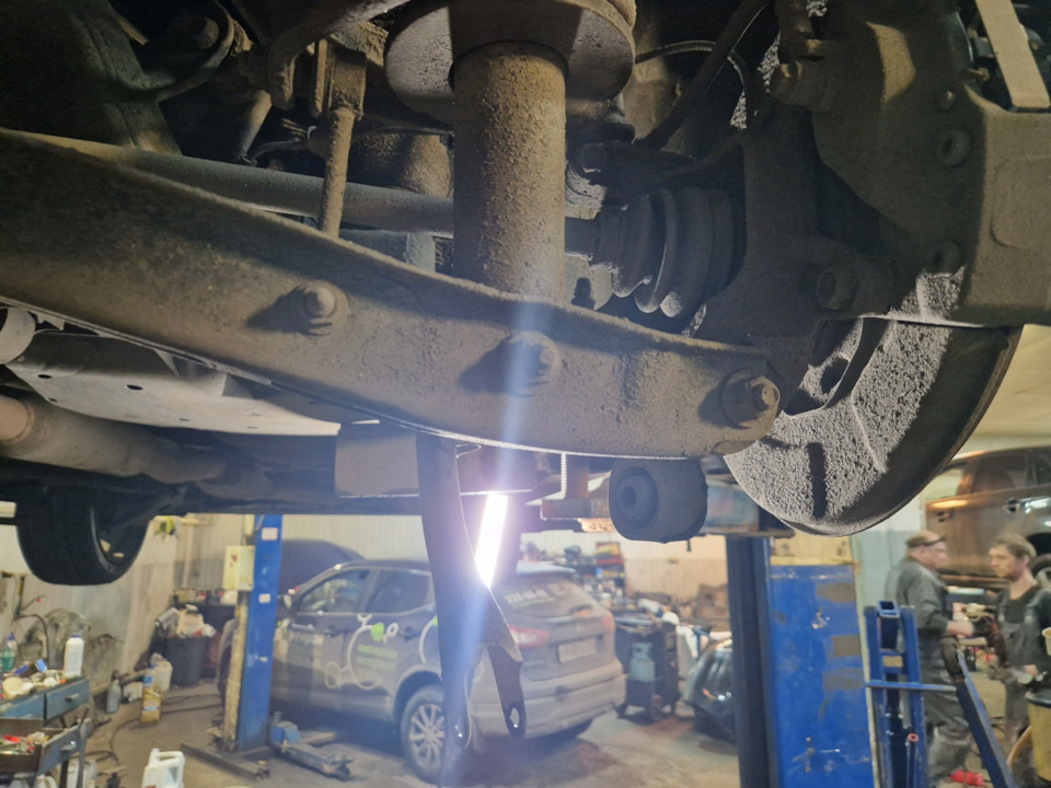 Стук задней подвески/люфт штока амморта. Пробуем разобраться — Subaru ...