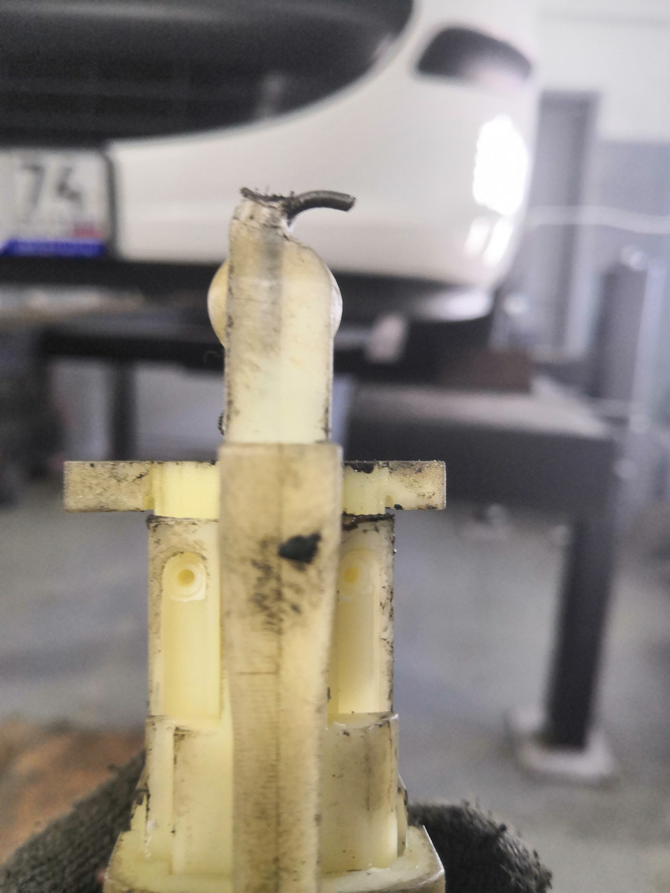 Это уже доработанный зацеп. — Peugeot 207