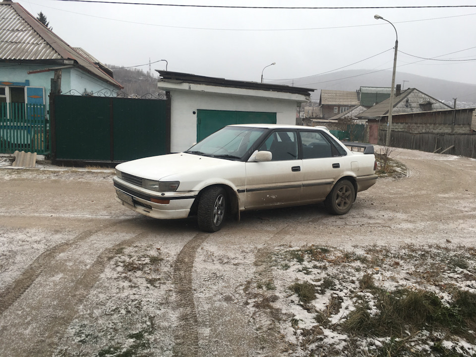 Уссурийск тойота спринтер 1987 год