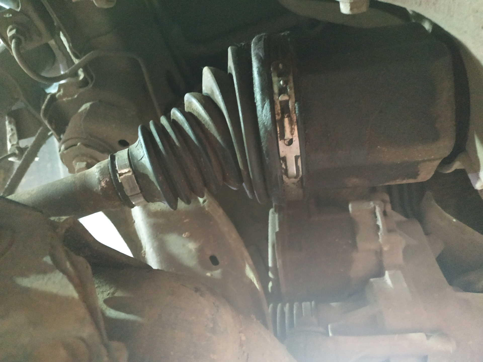 Шрус внутренний е46. 59 фиксатор пыльника. Проблема привода. 5. Проблема привода.