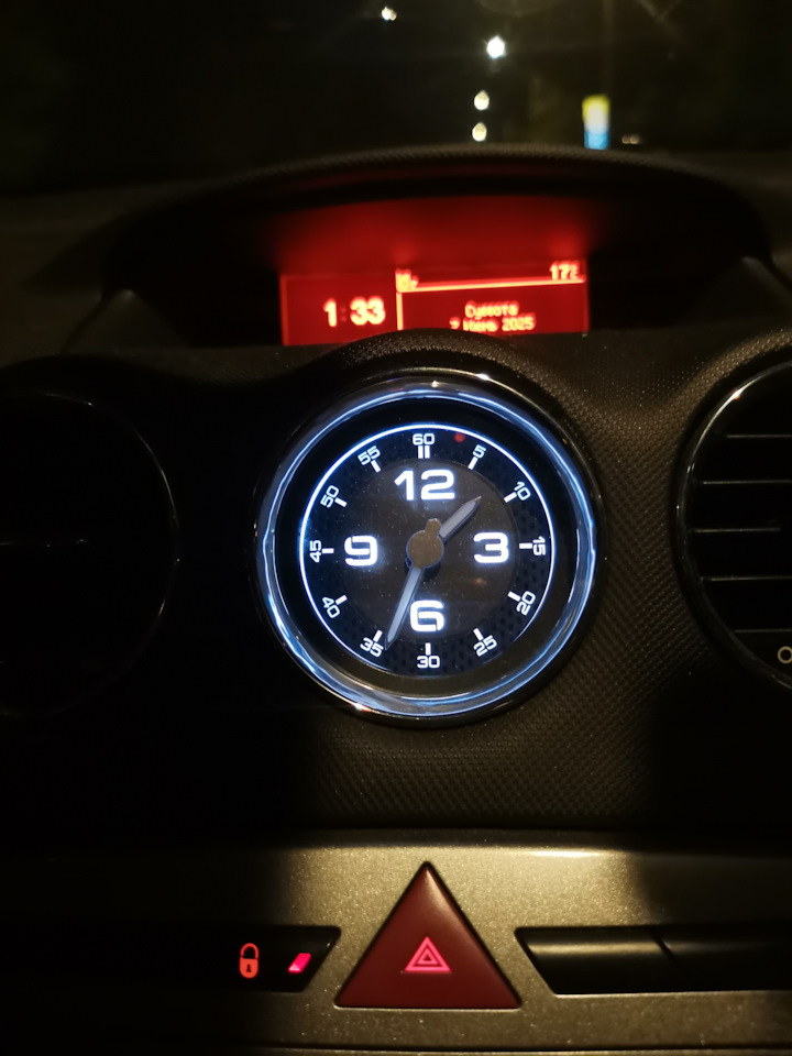 Часы Pegout RCZ на Peugeot 308 (1G), Peugeot 308 CC, Peugeot 308 SW (1G), Peugeot RCZ. Б/у | 13 000 ₽ в городе Москва | DRIVE2