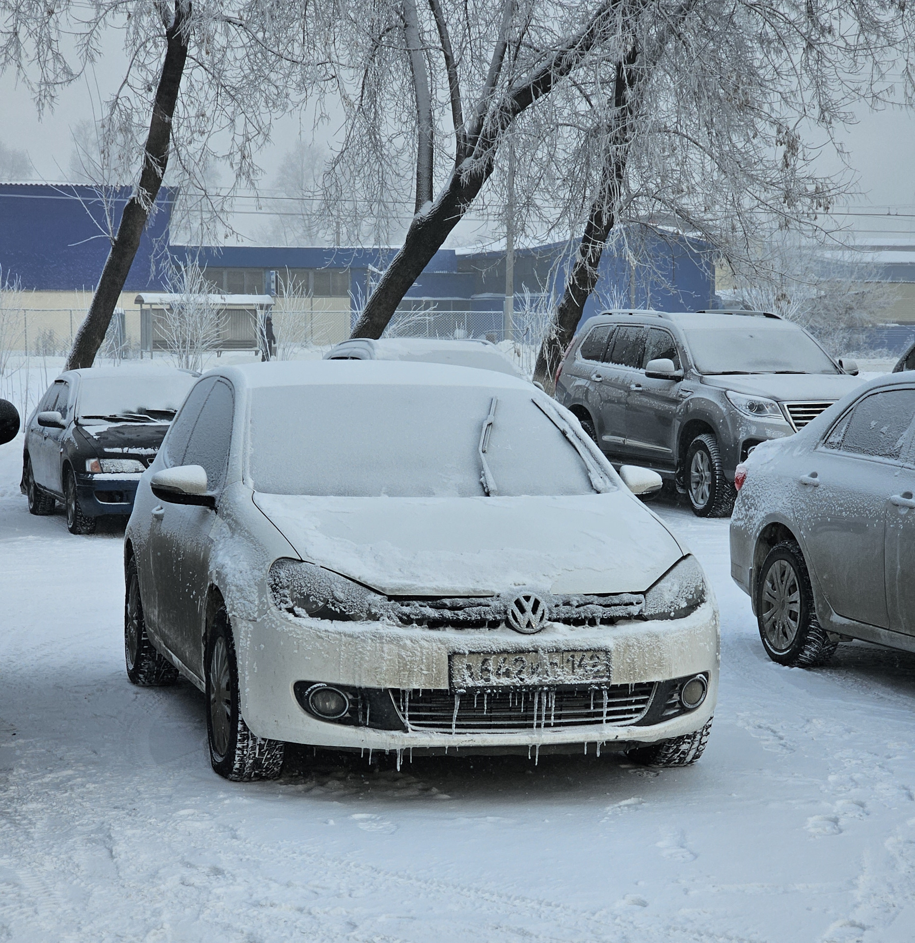 Автозапуск зло? Или как замерзла выхлопная труба — Volkswagen Golf Mk6, 1,4  л, 2011 года | прикол | DRIVE2