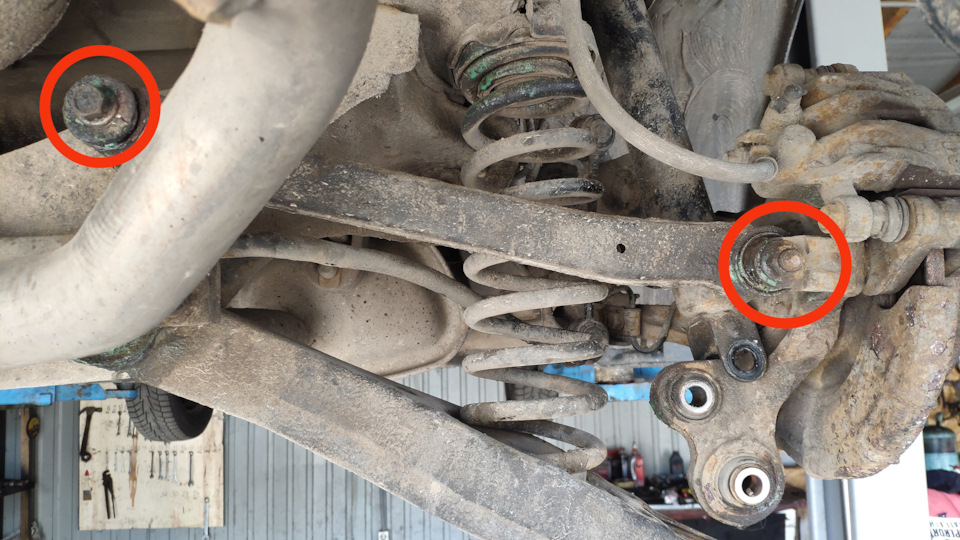 Сайлентблоки заднего поперечного рычага CTR CVKK-26 — Hyundai i30 CW I ...