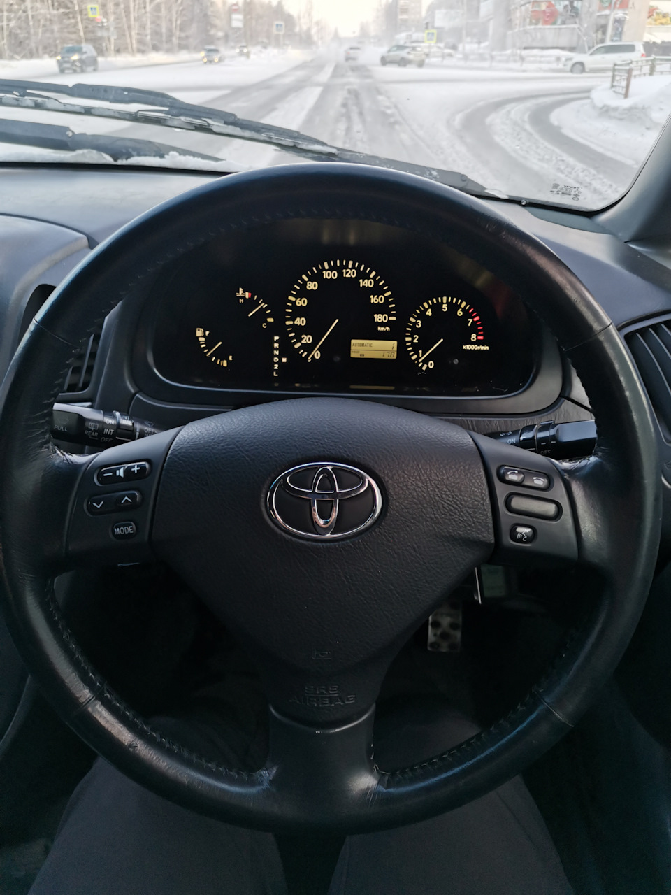 руль toyota harrier