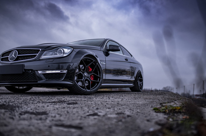 Mercedes Benz c63 AMG черный 1080 HD