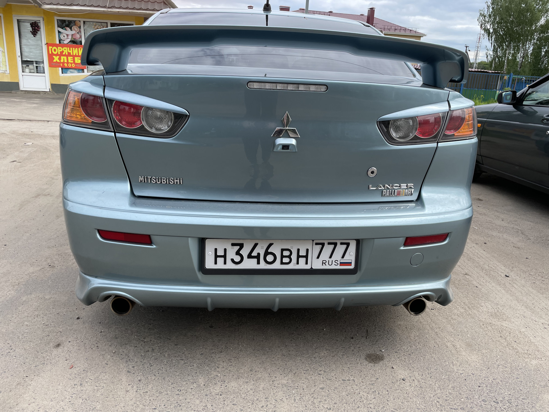 mitsubishi lancer 10 спойлер