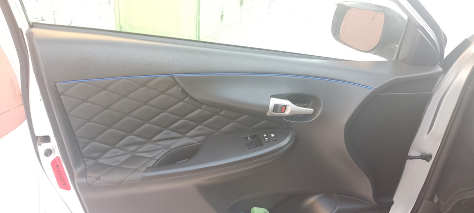 дверные карты тойота королла 150. обшивка тойота королла 2007. снятие обшивки двери тойота королла 150. шумоизоляция дверей филдер 140. дверные обшивки на тойота королла 150.