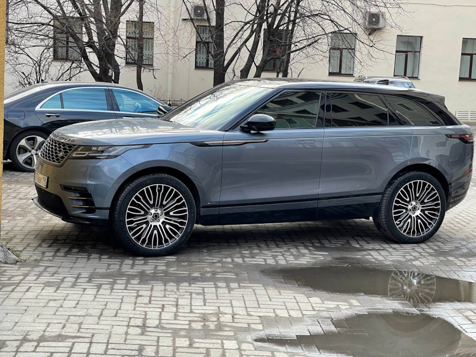 Переобул в лето на R22 Overfinch — Land Rover Range Rover Velar, 2 л ...
