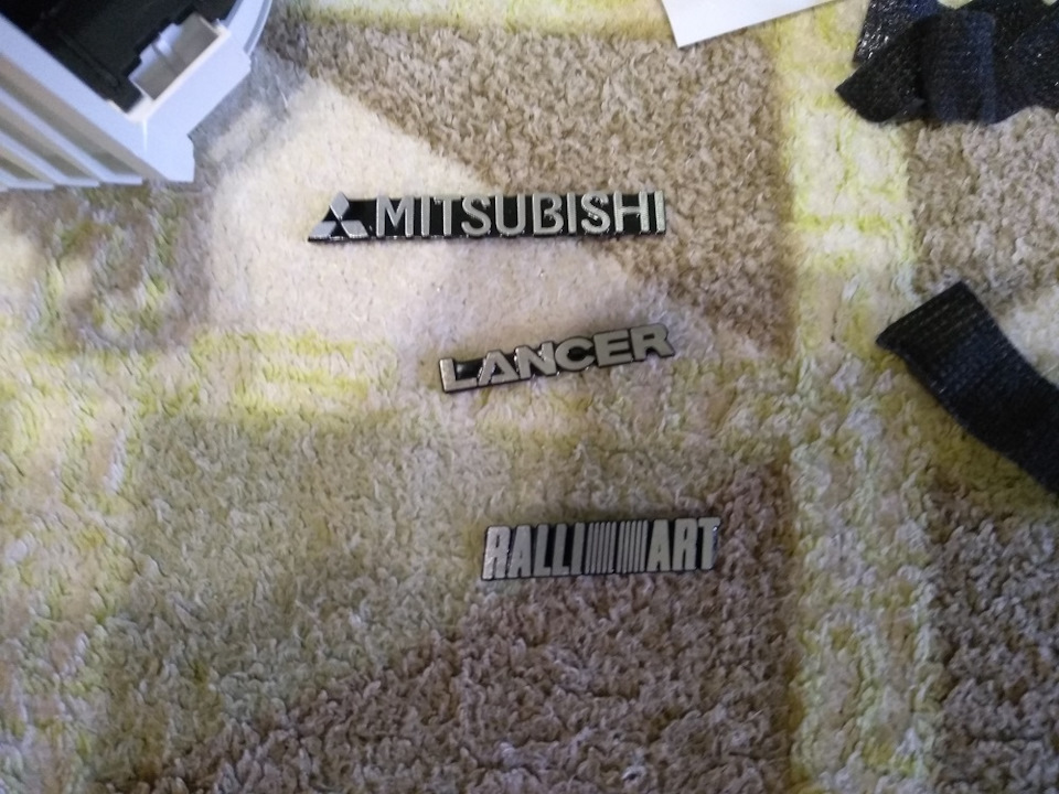 Стрелки панели приборов в белый — Mitsubishi Lancer X, 2 л, 2008 года ...