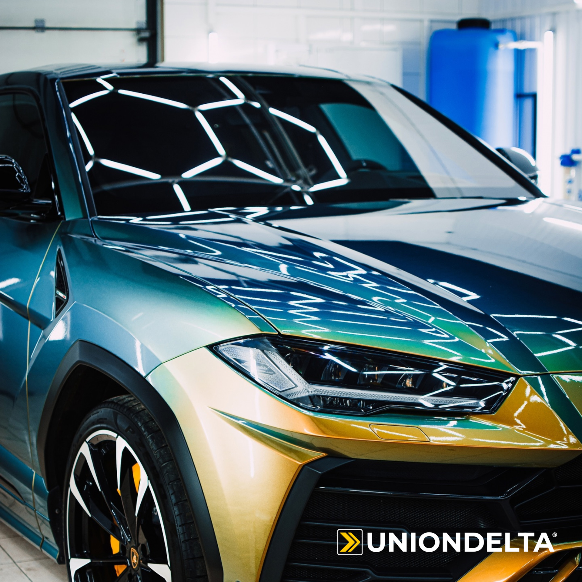 Как мыть лобовое стекло с установленной пленкой DELTAPLEX? — UNIONDELTA ...