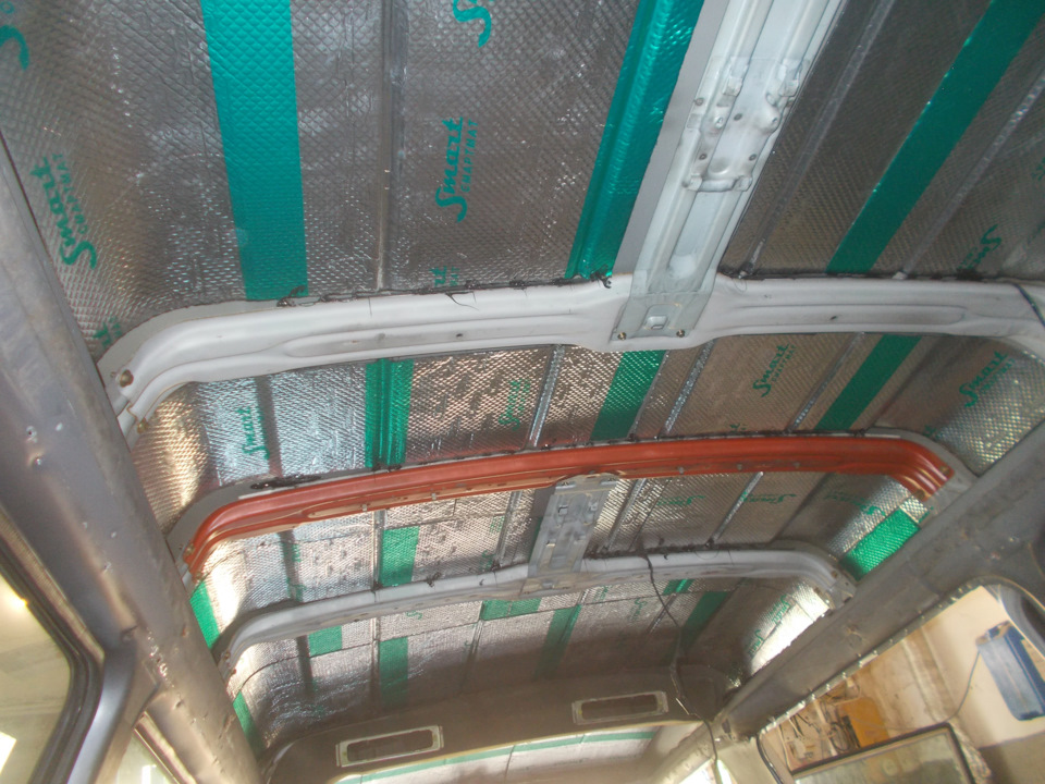 Обесшумка крыши бусика и ремонт по левому борту — Hyundai Grace (1G), 2 ...