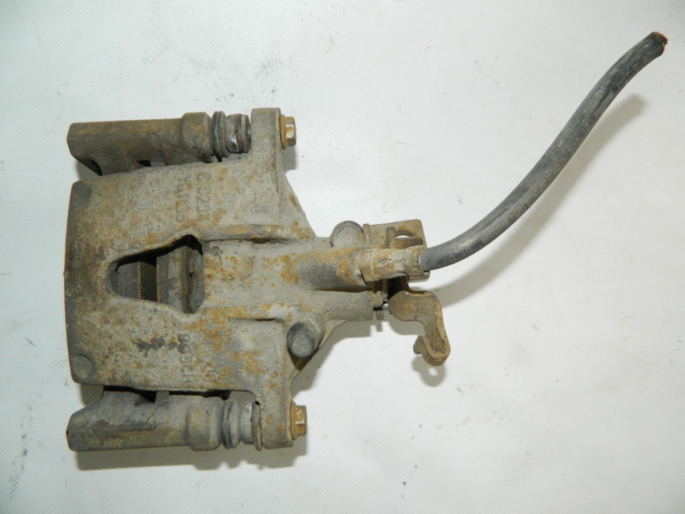 Закисшая тяга ручника (на суппорте) готово! — Ford Mondeo III, 2,5 л ...