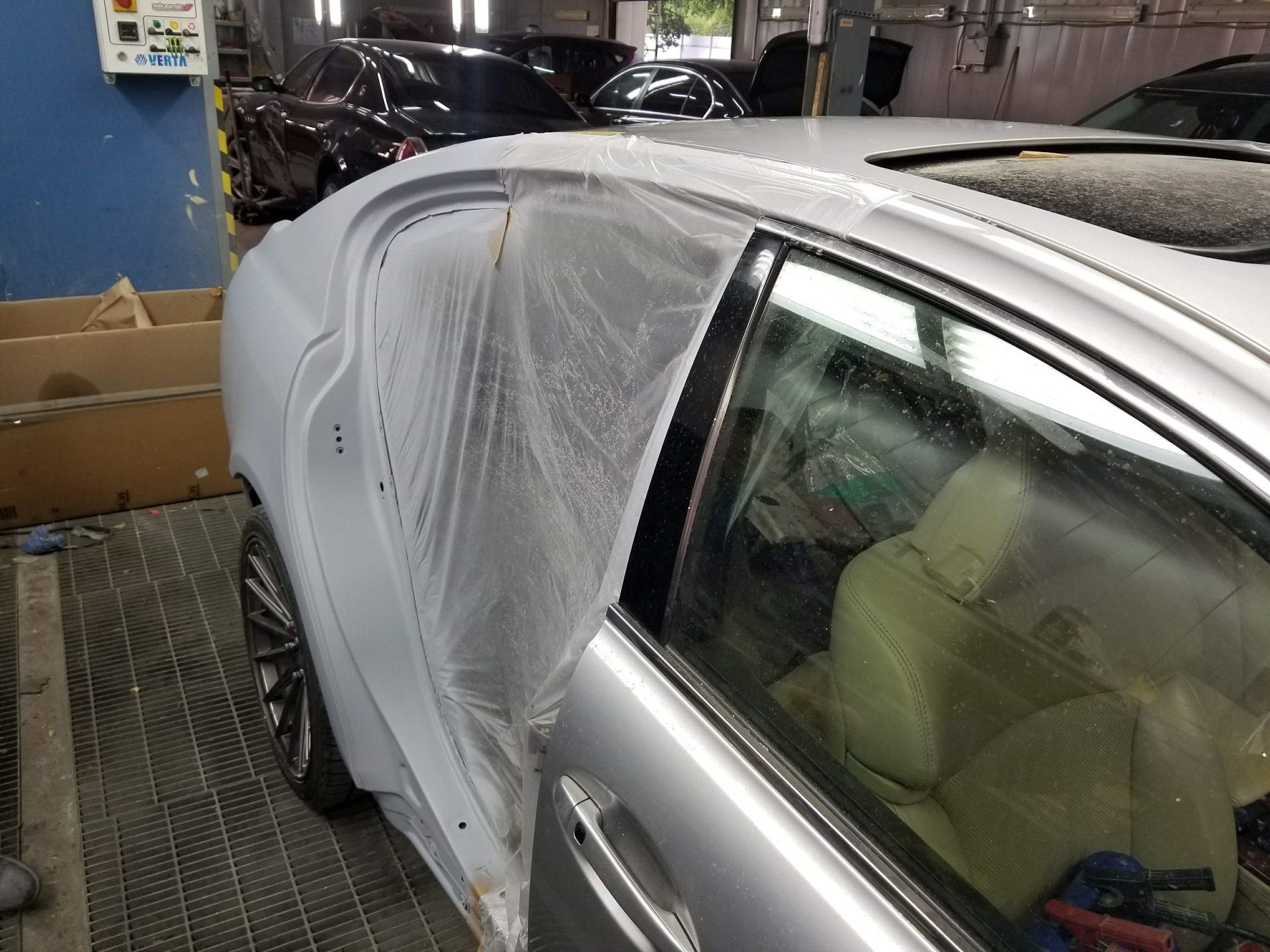 Крылья загрунтованы и готовы. GS lll Замена задних крыльев #12 — Lexus ...