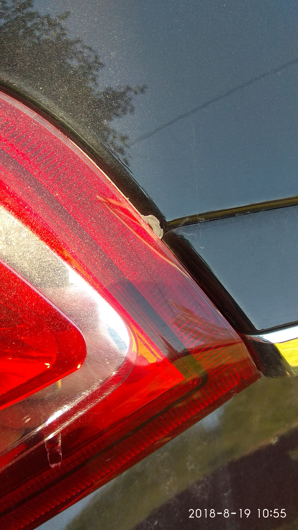 Скол на заднем фонаре. — Haval H6 (1G), 1,5 л, 2015 года | кузовной ...