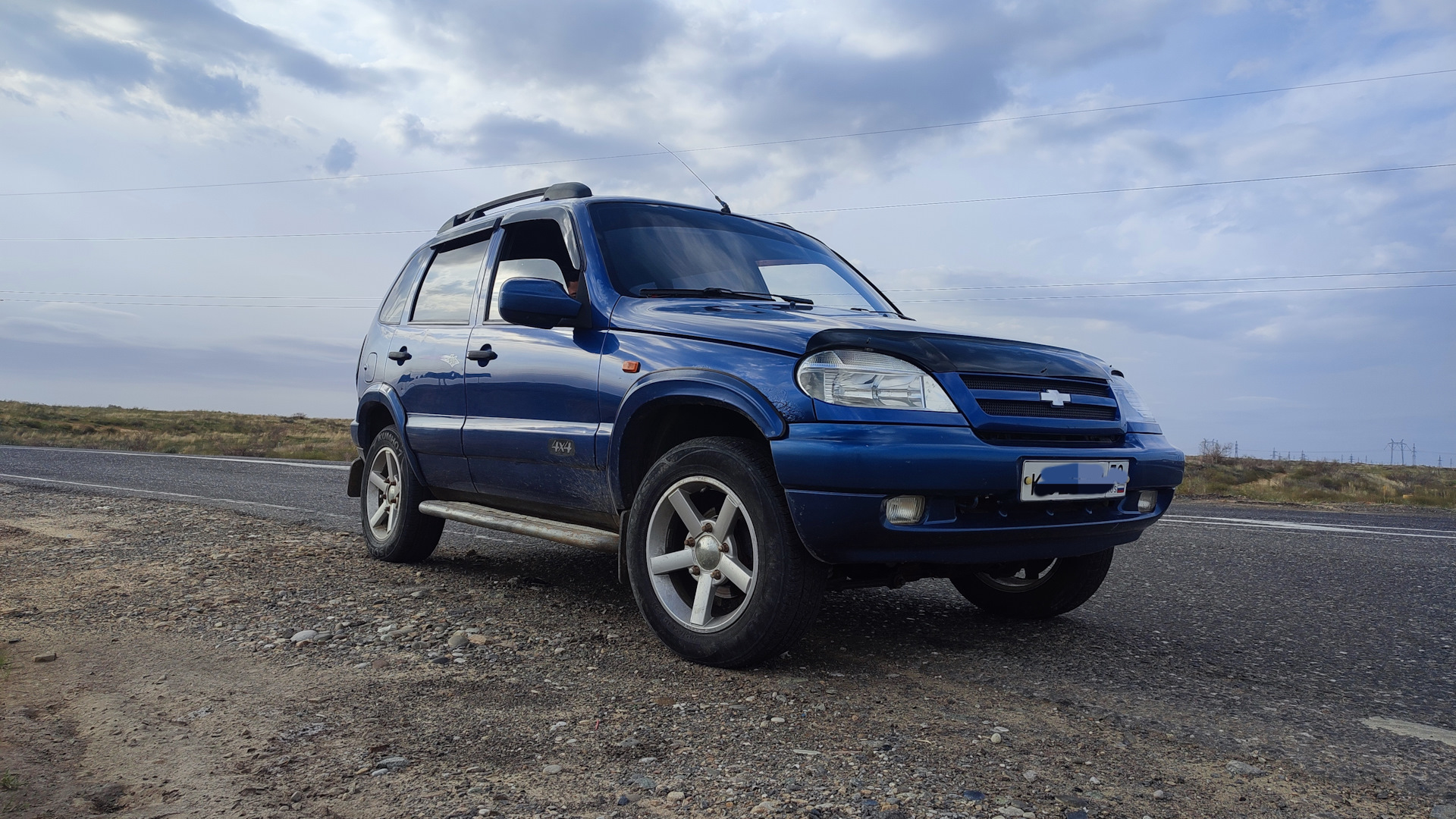 Chevrolet Niva GLX 1.7 бензиновый 2006 | 🚙грозовая туча на DRIVE2