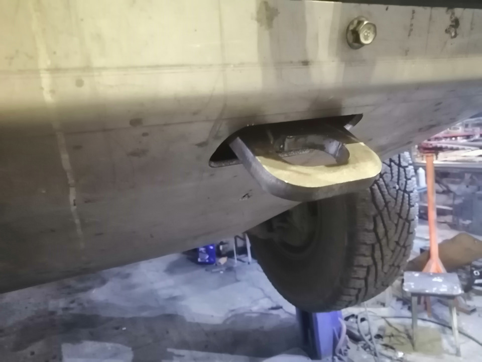 Фото в бортжурнале Toyota Land Cruiser Prado 90-series