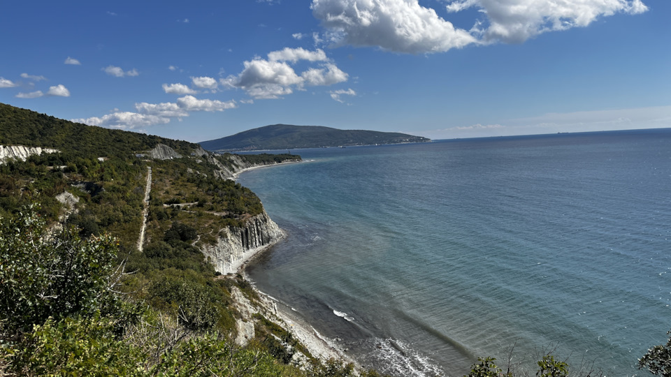 Новороссийский берег — Skoda Octavia A8 Mk4