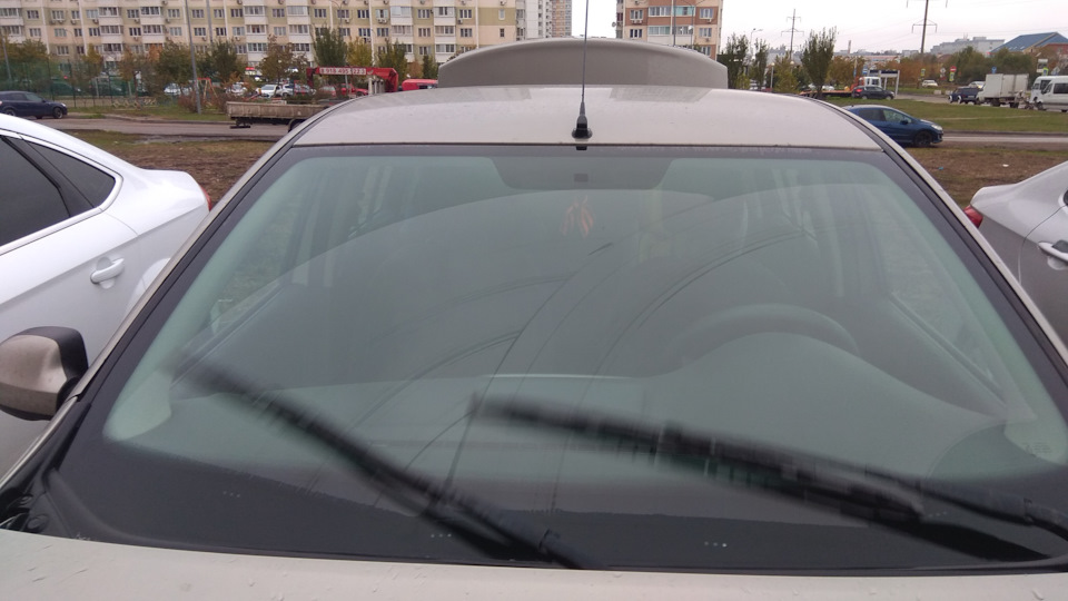 Как удалить герметик с лобового стекла автомобиля. Смотреть фото Как удалить герметик с лобового стекла автомобиля. Смотреть картинку Как удалить герметик с лобового стекла автомобиля. Картинка про Как удалить герметик с лобового стекла автомобиля. Фото Как удалить герметик с лобового стекла автомобиля