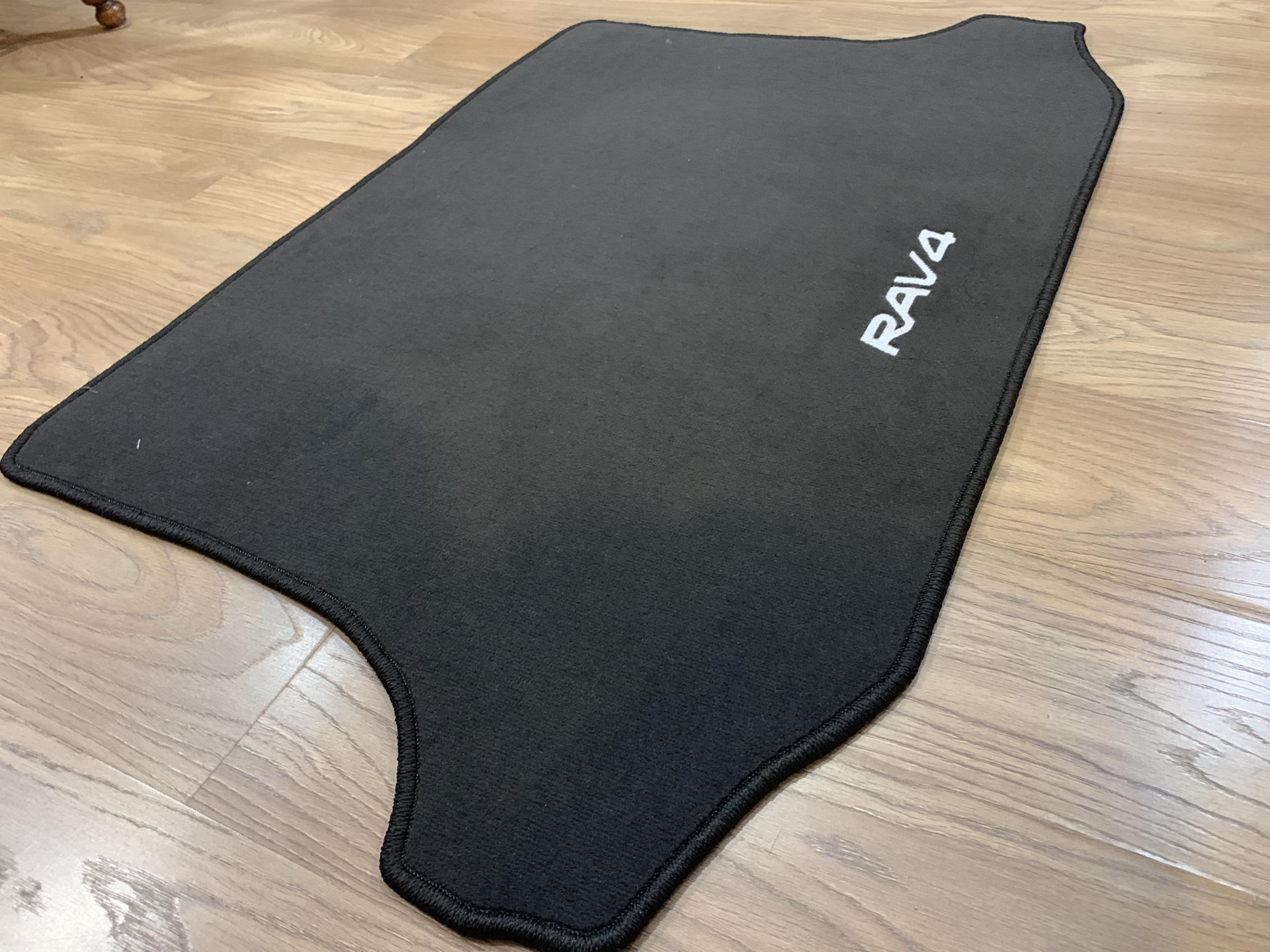 Резиновые коврики для тойота рав 4 4 поколение. Коврики в салон toyota rav4 xa50. Коврики в салон rav 4 30. Коврики в салон тойота рав 4. Коврики рав 4.