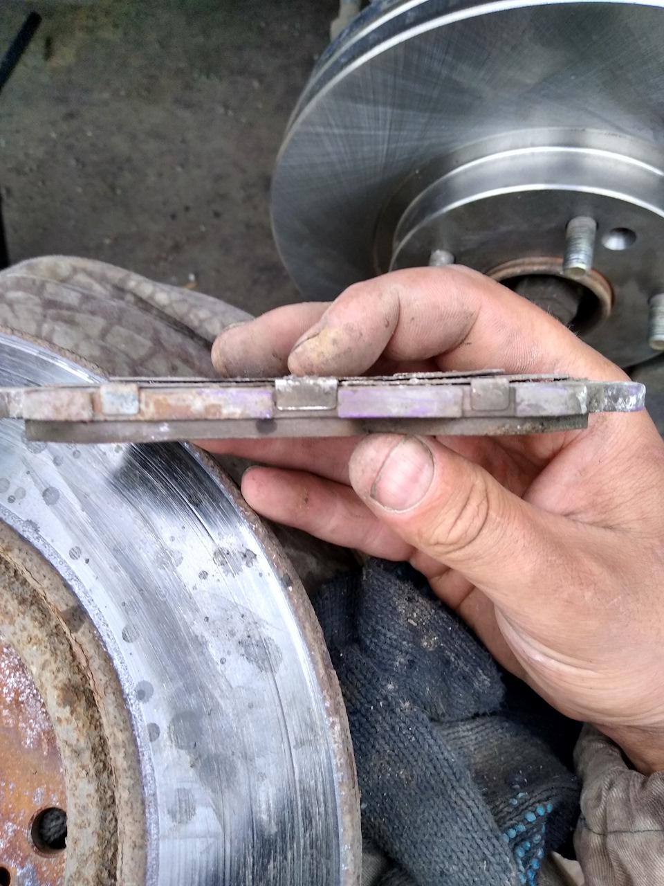 Тормозные диски от Санта Фе — Mitsubishi Grandis, 2,4 л, 2005 года ...