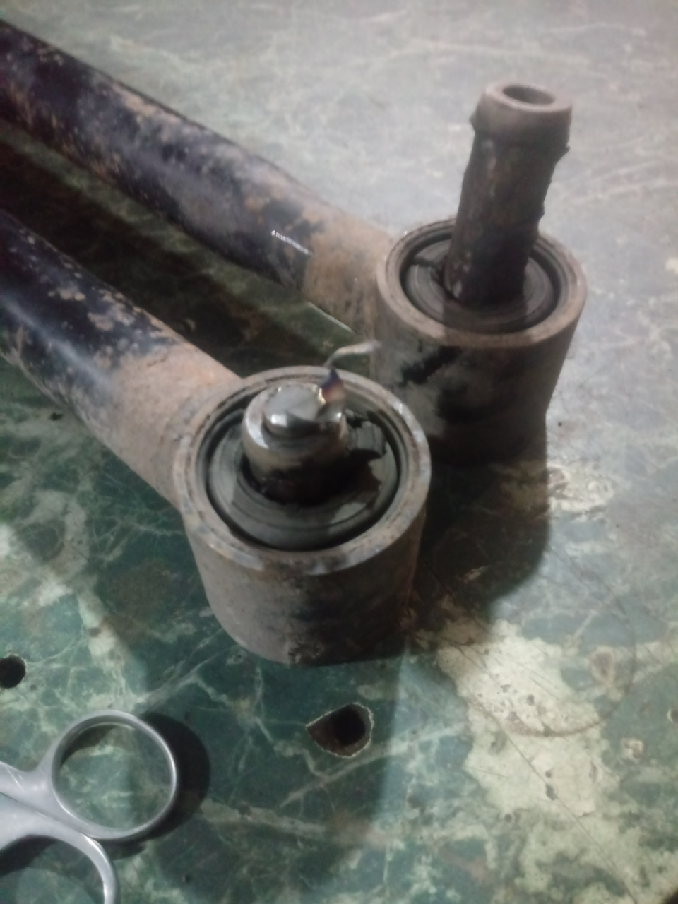 Задняя подвеска — Suzuki Grand Vitara (1G), 2,5 л, 2002 года | своими ...