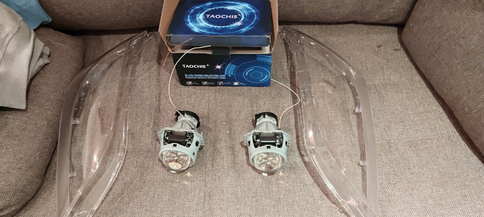 Новые стекла и линзы. — Mazda 3 (1G) BK