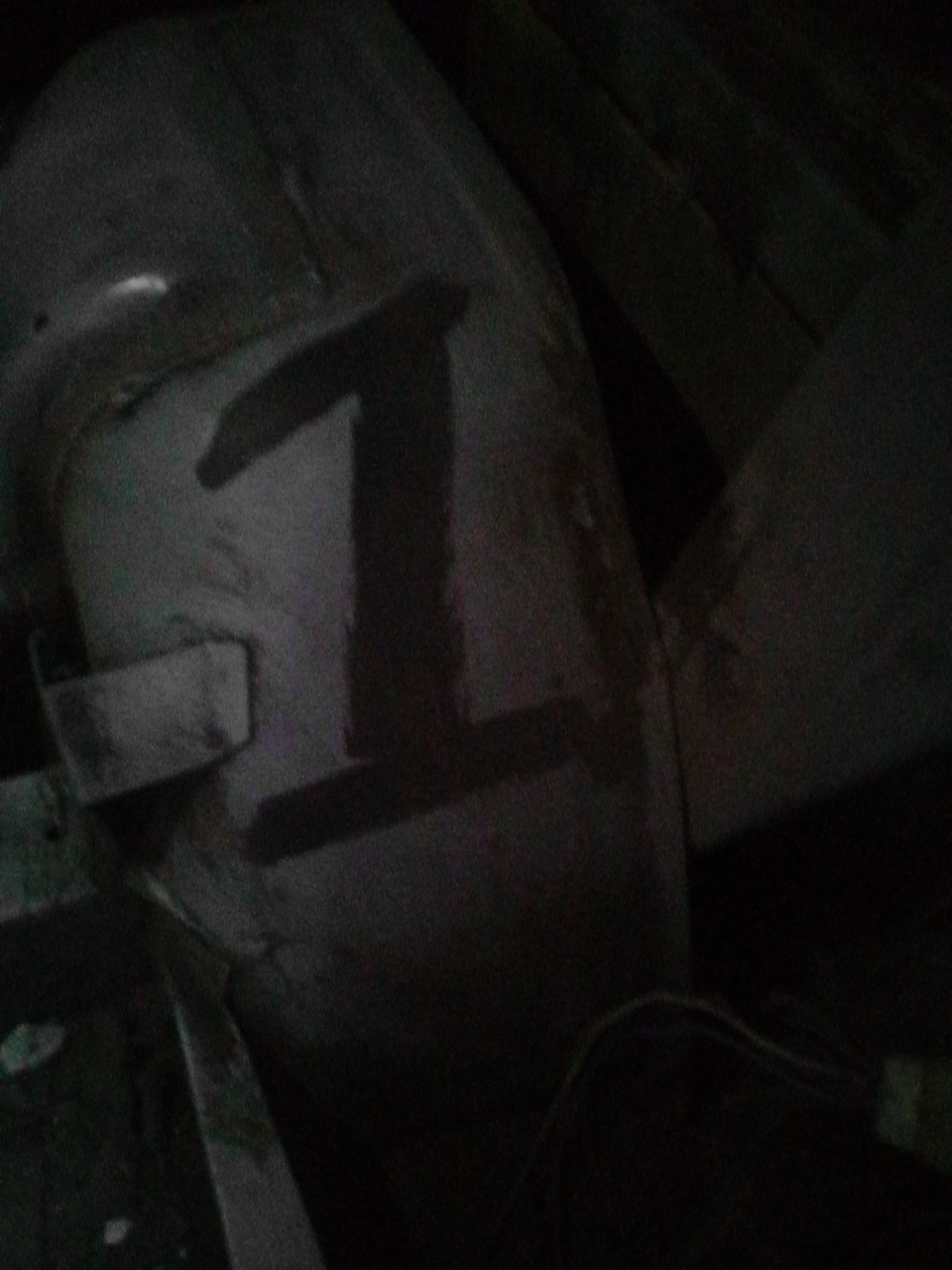 А ещё цифра 1 на крыле — Lada 2120 Надежда