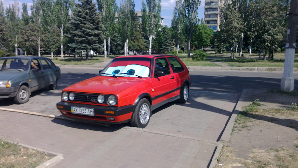 Glazki Makkvina Volkswagen Golf 1 8 L 1987 Goda Na Drive2