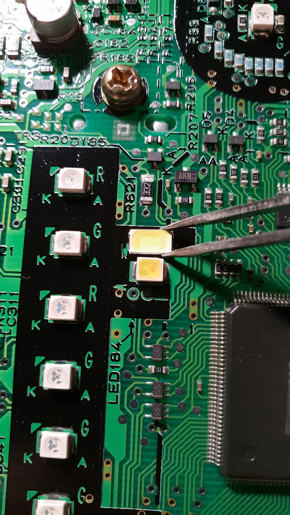 Перепайка светодиодов приборной панели Acura MDX YD1 optitron — Acura ...