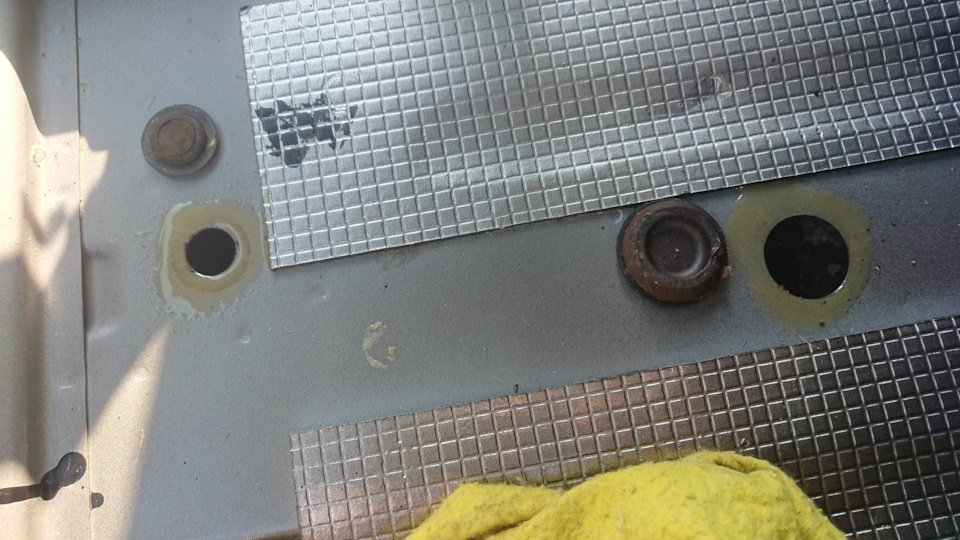 Чем заменить штатную шумоизоляцию пола - 81 фото