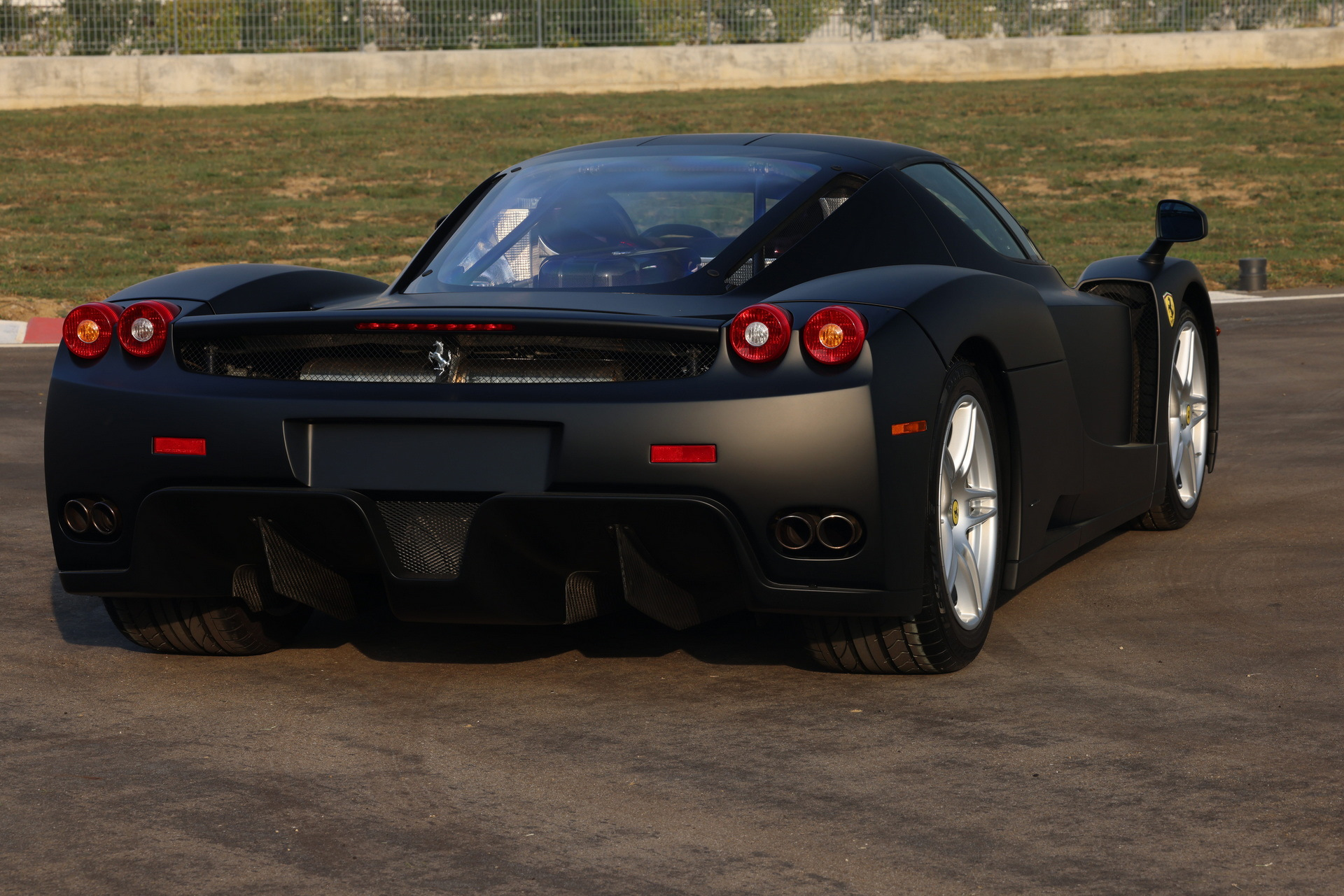 Ferrari Enzo Black