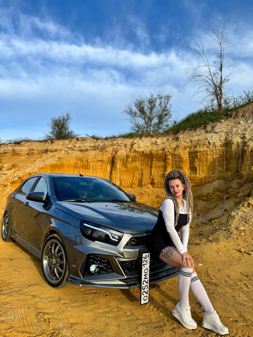 🤳 — Lada Vesta (1G)