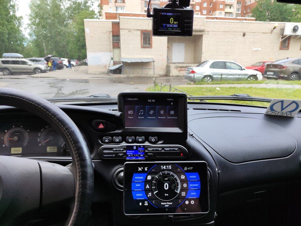 Планшет 8,7" в Ладу Ниву. — Chevrolet Niva (1G), 1,7 л, 2020 года ...