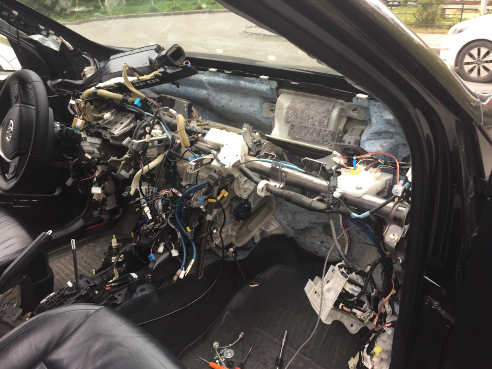 Ремонт Toyota RAV4