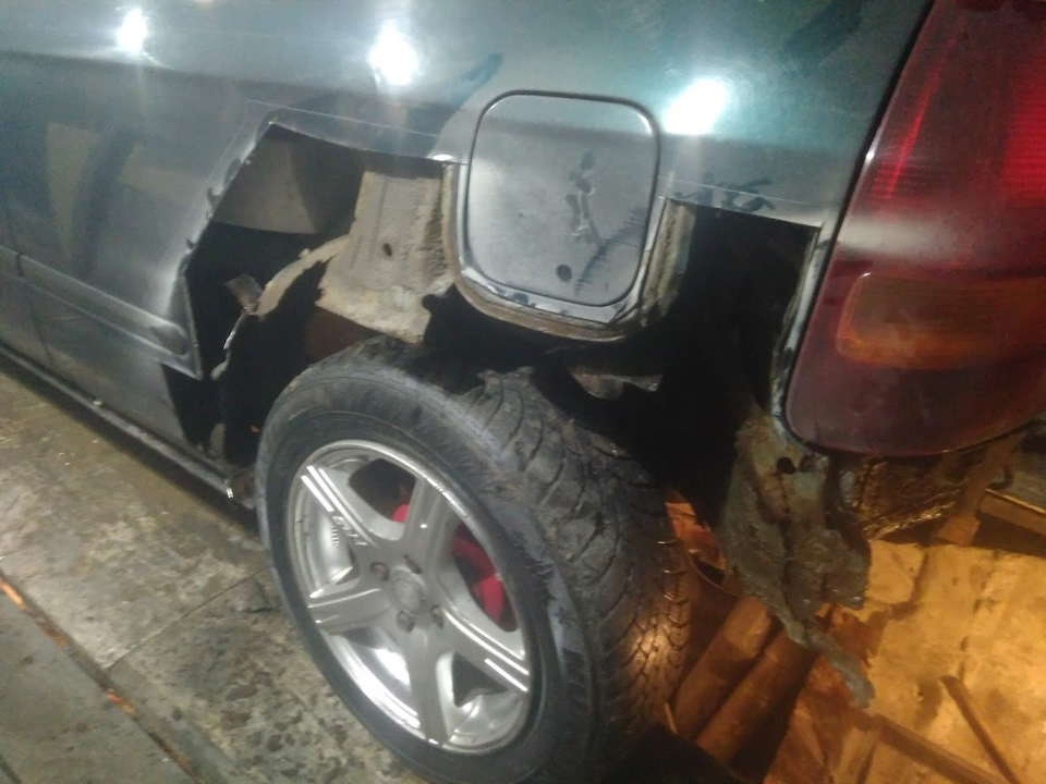 Переварка арок и порогов — Honda Civic Hatchback (6G), 1,4 л, 1996 года ...