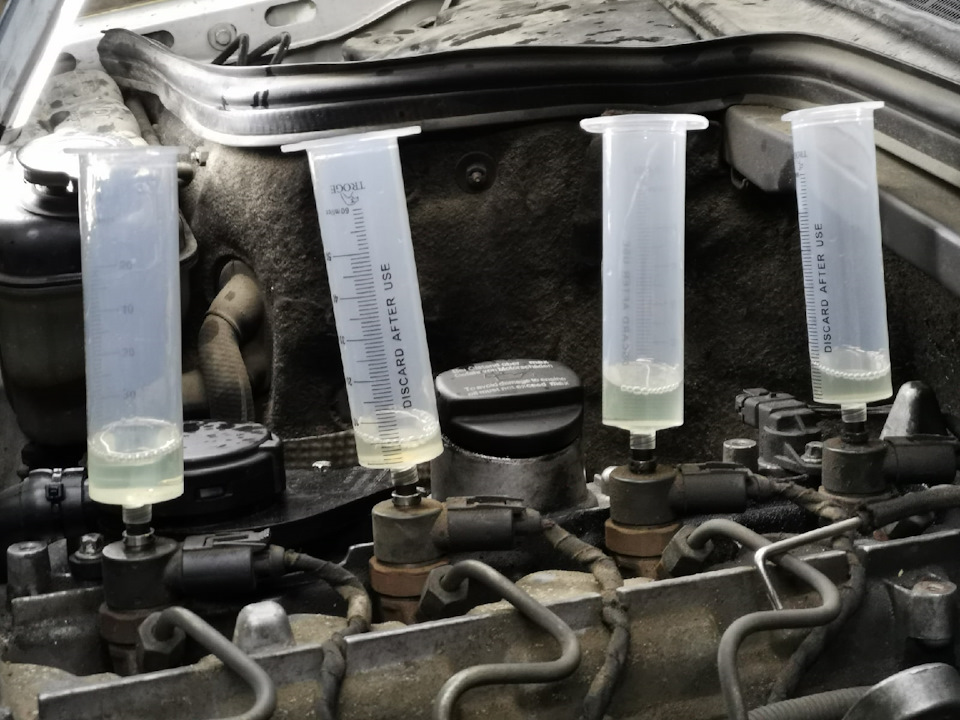 ysAAAgKRjeA 960 мокрые форсунки дизель в чем причина