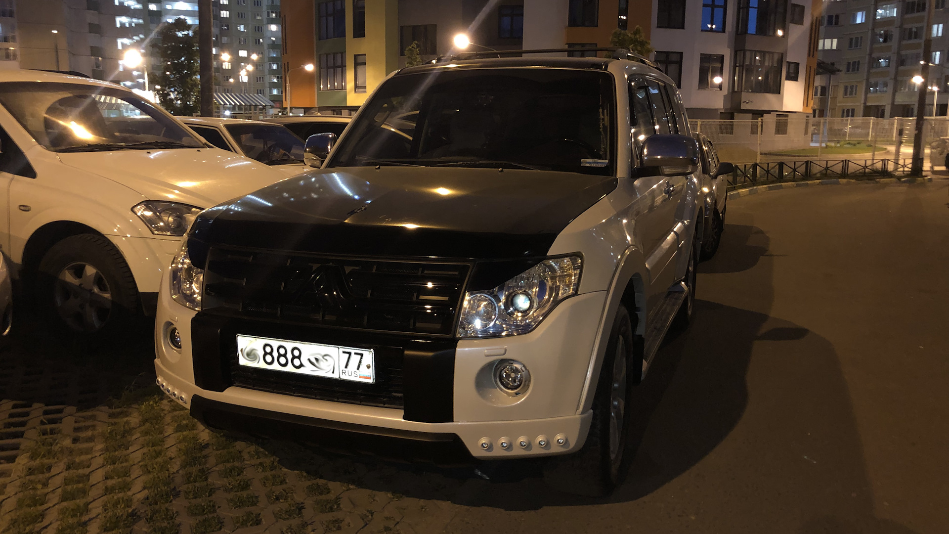 Mitsubishi Pajero (4G) 3.5 бензиновый 2010 | . Арабский скакун на DRIVE2