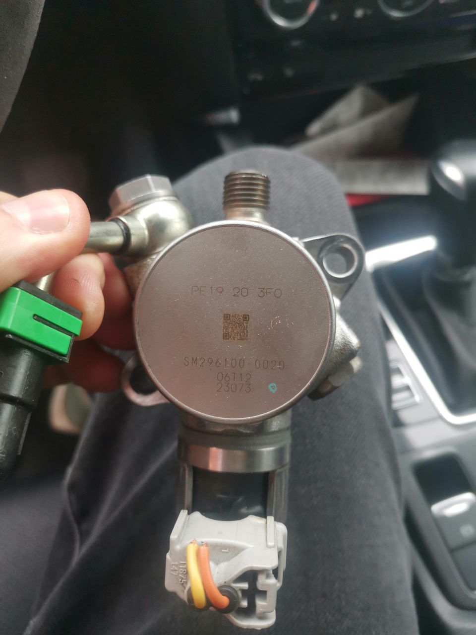 Фото в бортжурнале Mazda CX-5 (1G). Запчасти на фото: PE19203F0, Z3073