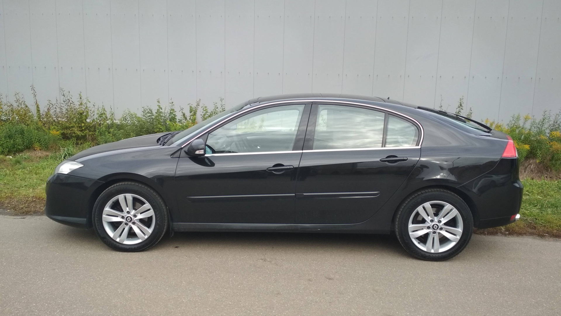 Renault Laguna III 2.0 дизельный 2008 | Опять M9R на DRIVE2