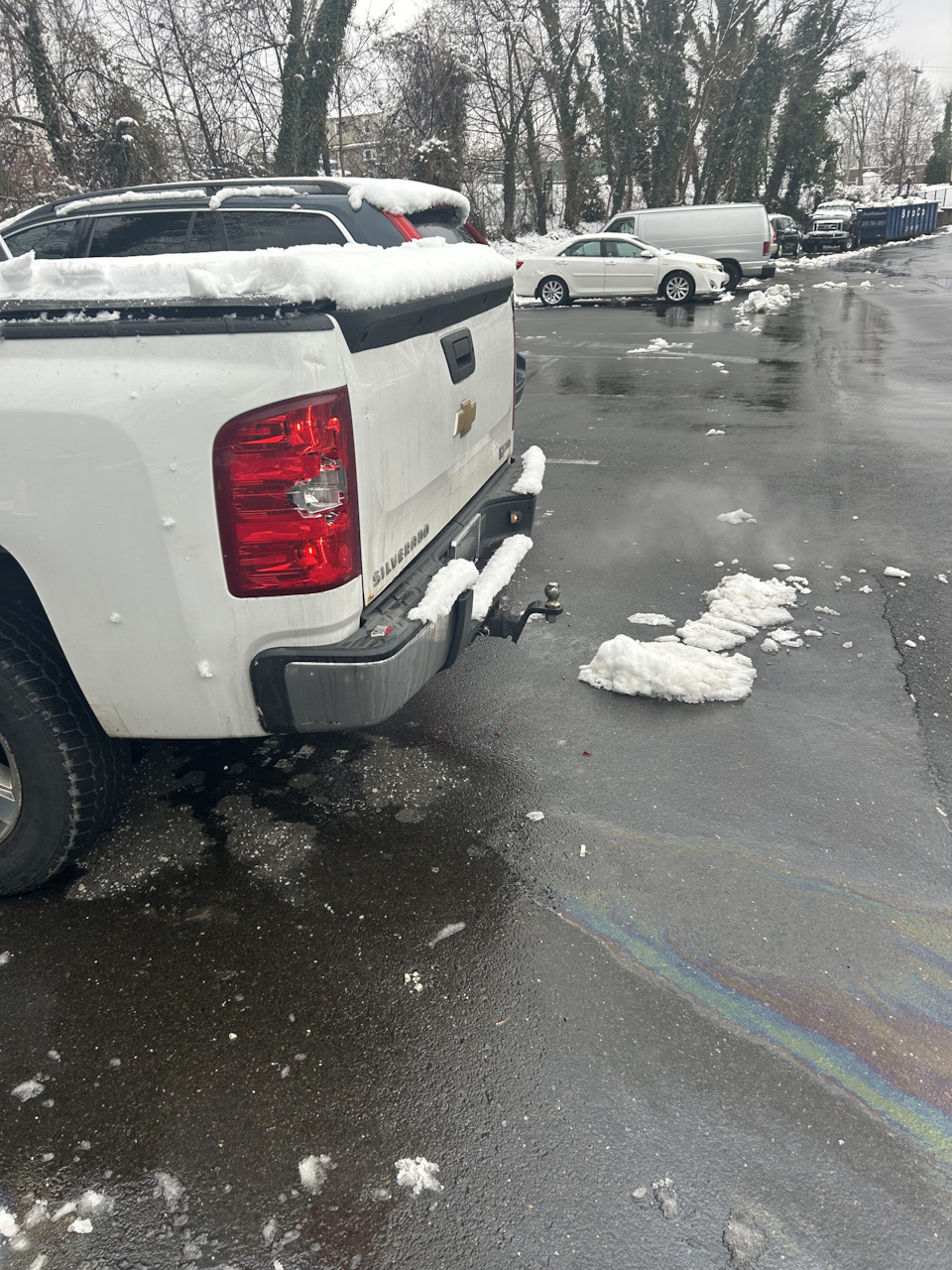 Петушки есть и в Америке.ударили машину — Chevrolet Silverado (GMT900), 6  л, 2013 года | ДТП | DRIVE2