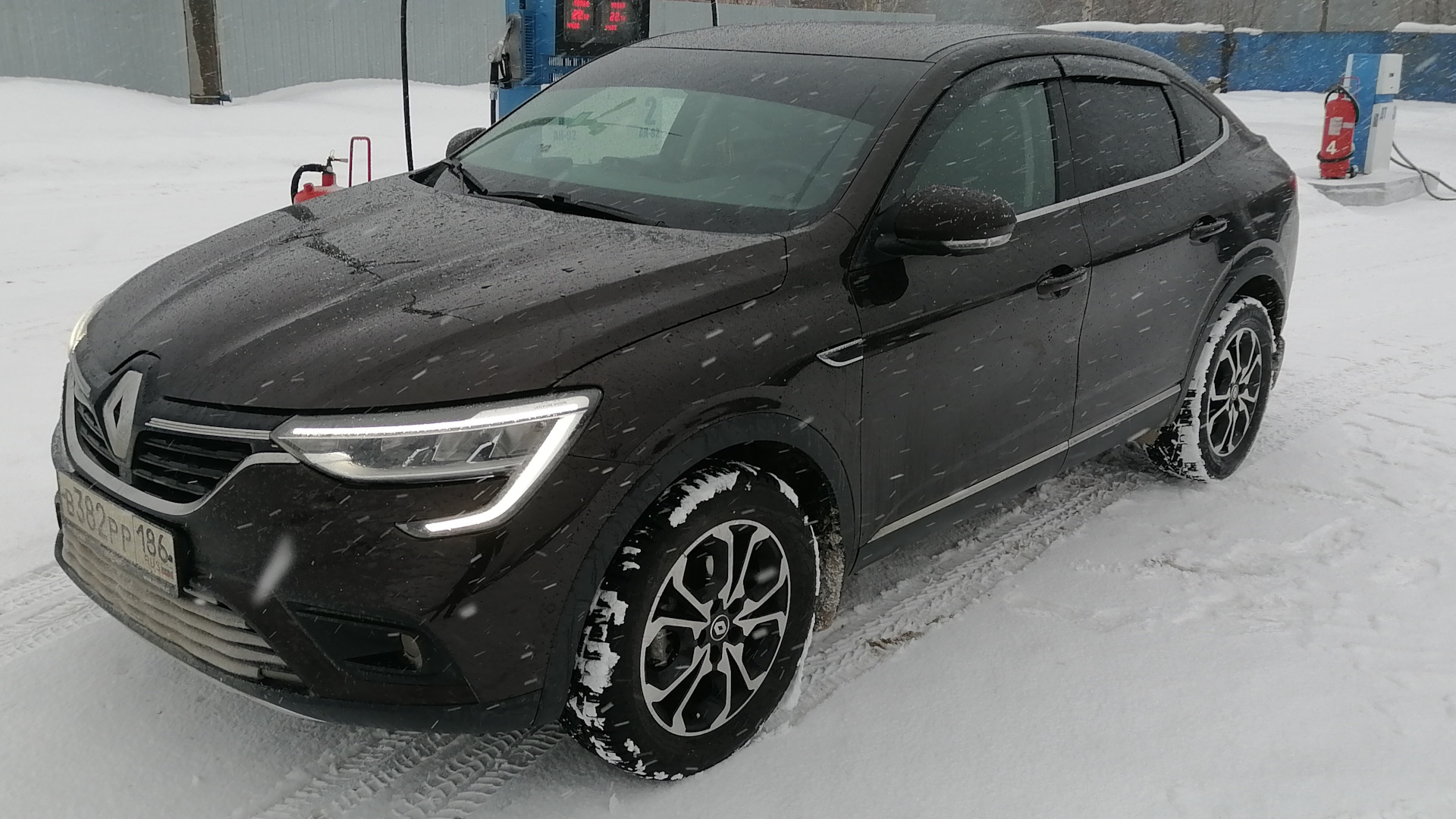 Renault Arkana 1.3 бензиновый 2019 | 1.3 Турбо Spawn на DRIVE2