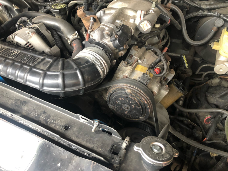 Обводной ролик вместо компрессора кондиционера — Ford Bronco II, 4 л ...