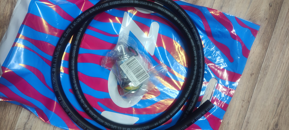 Замена газового шланга, фильтров. Проверка компрессии. Тойота Функарго ...