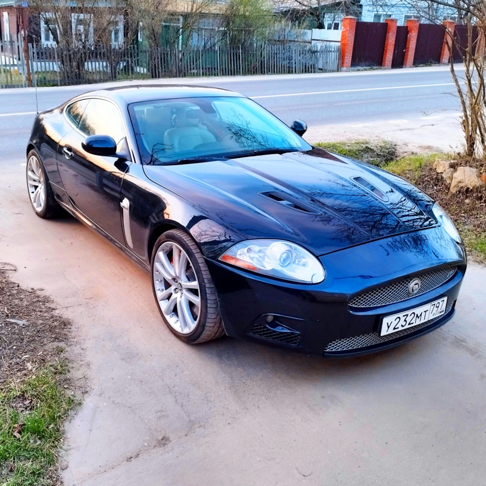 Чистая киска радует глаз! — Jaguar XKR Mark 2, 4,2 л, 2007 года | мойка ...