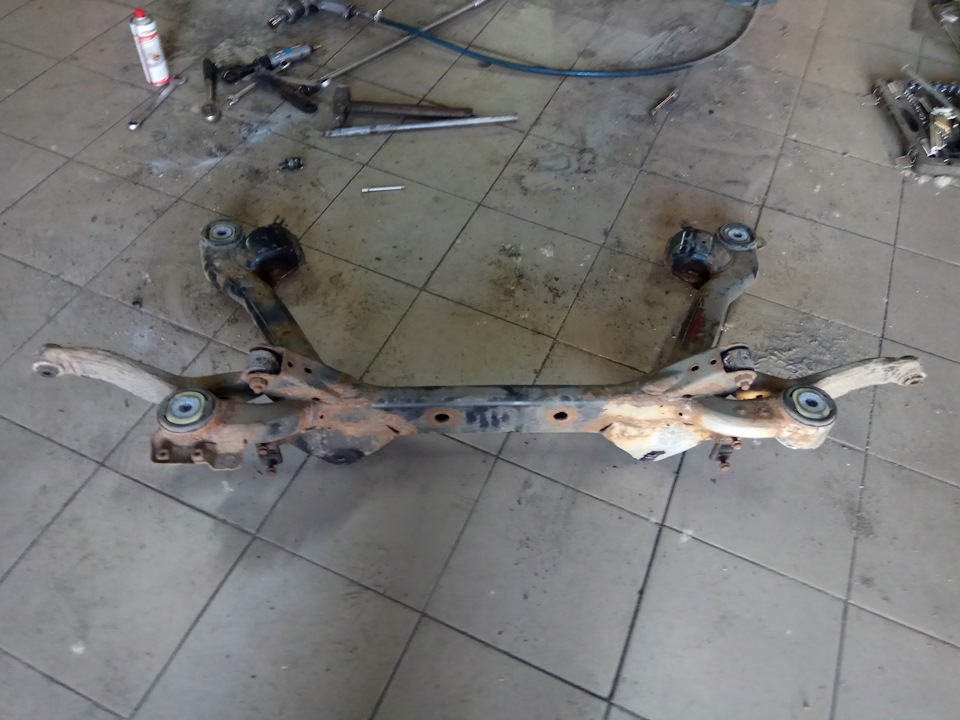 Фото в бортжурнале Audi A4 Avant (B6)