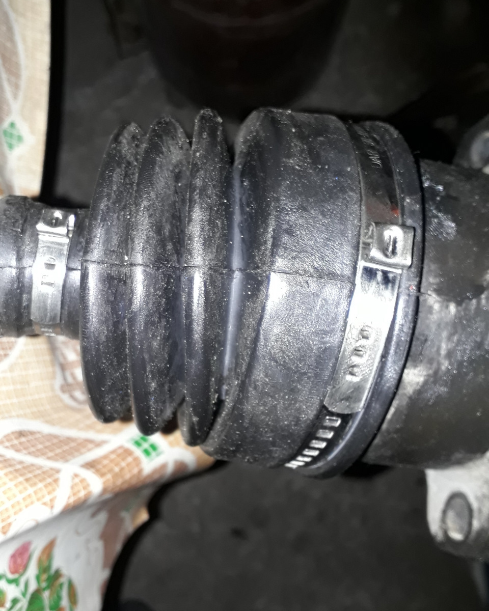 Пыльник паджеро 3. Mitsubishi pajero 3 пыльники. Пыльник внутреннего шруса митсубиси паджеро 2. Пыльник мкпп паджеро 3. Пыльник переднего кардана мицубиси паджеро 4 2007 г в.