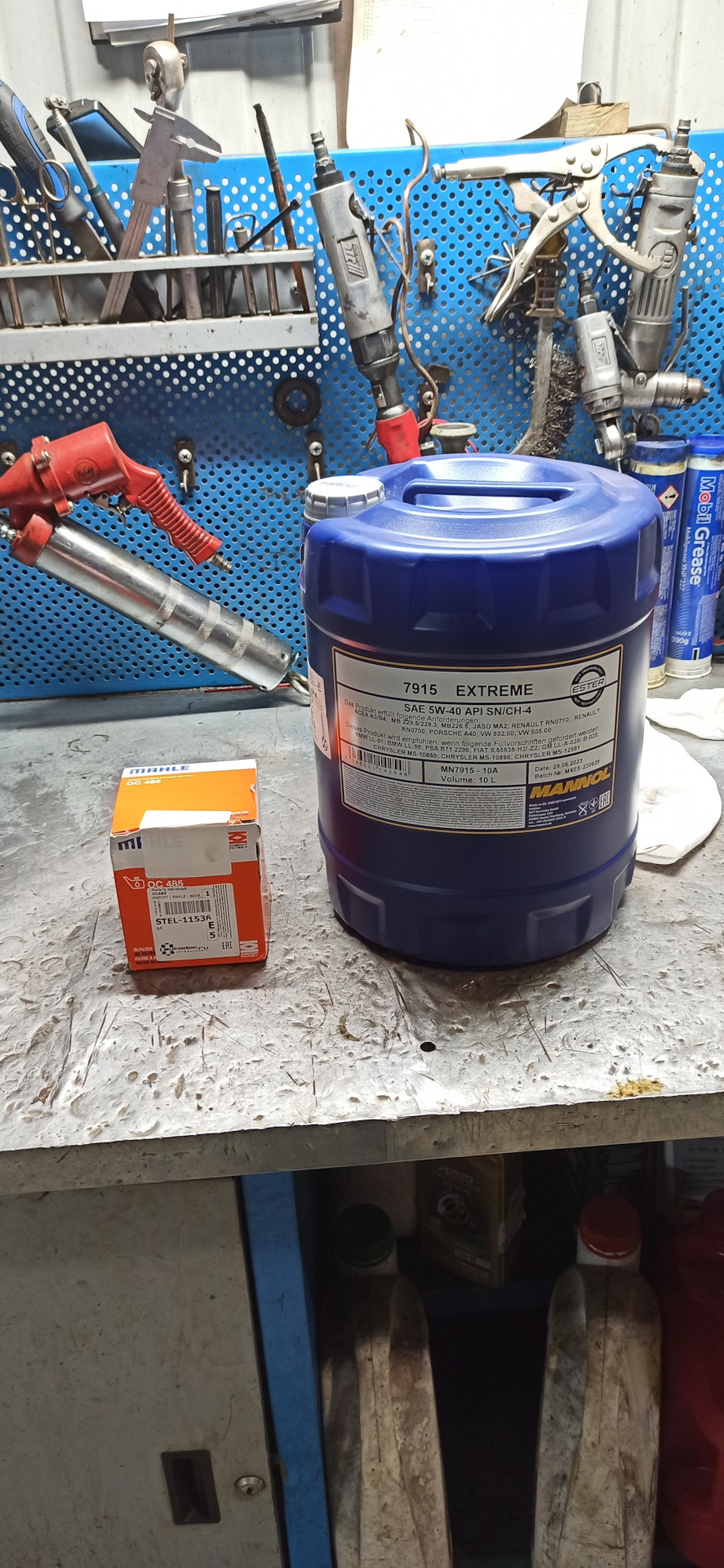 Замена масла ДВС — Audi A6 (C5), 3 л, 2002 года | своими руками | DRIVE2